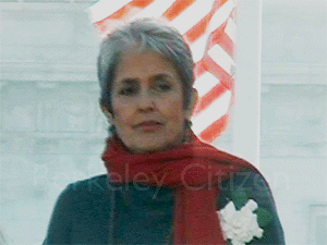 Joan Baez at the 2003 SF Peace March