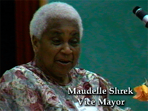 Maudelle Shrek Vice Mayor at Don Jelinek Roast & Honor