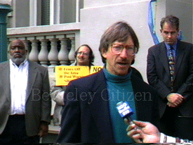 Michael Freund speaking at the Berkeley Progressives say no to radioactive Tritium releases at LBNL press conference